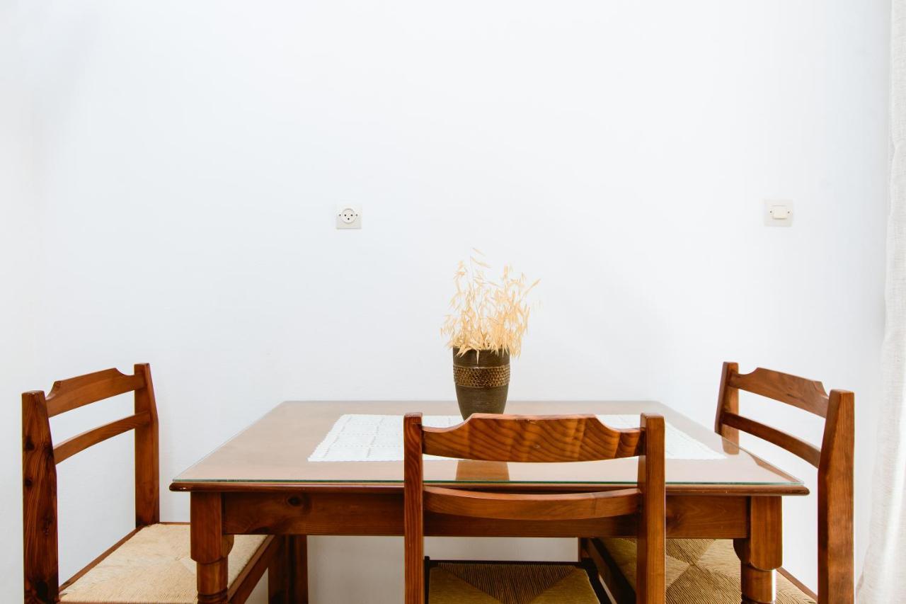 Koulouris Apartments & Studios カリヴェス エクステリア 写真