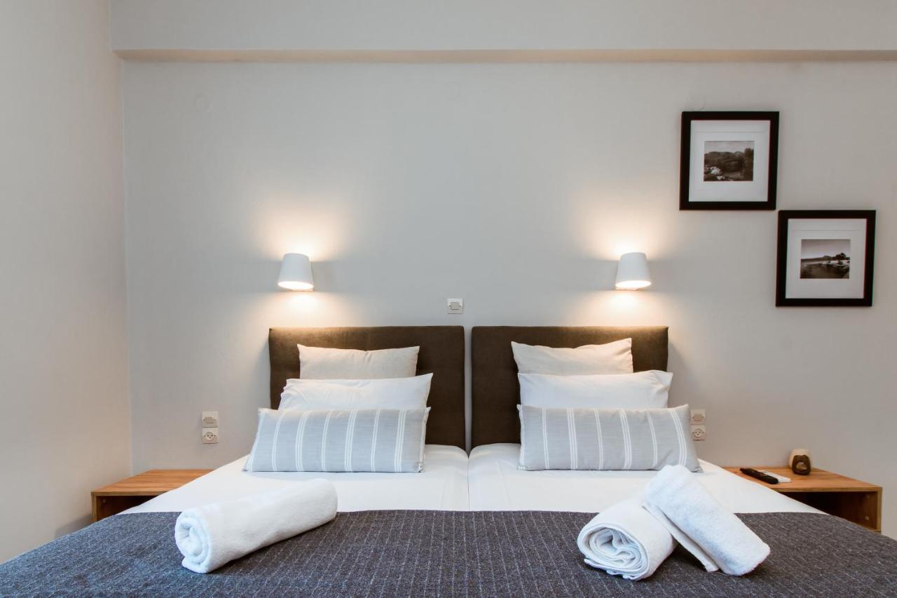 Koulouris Apartments & Studios カリヴェス エクステリア 写真