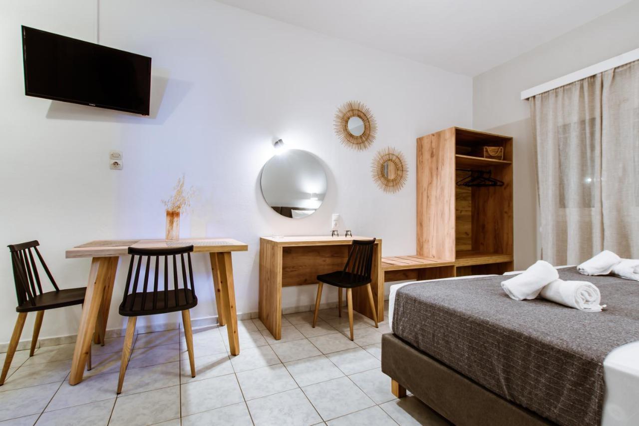 Koulouris Apartments & Studios カリヴェス エクステリア 写真