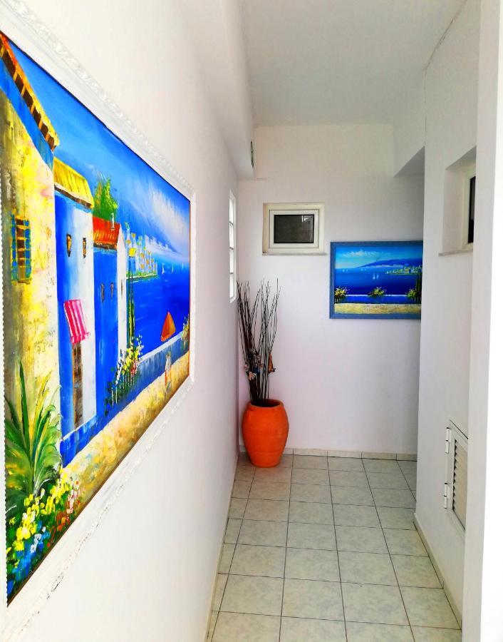 Koulouris Apartments & Studios カリヴェス エクステリア 写真